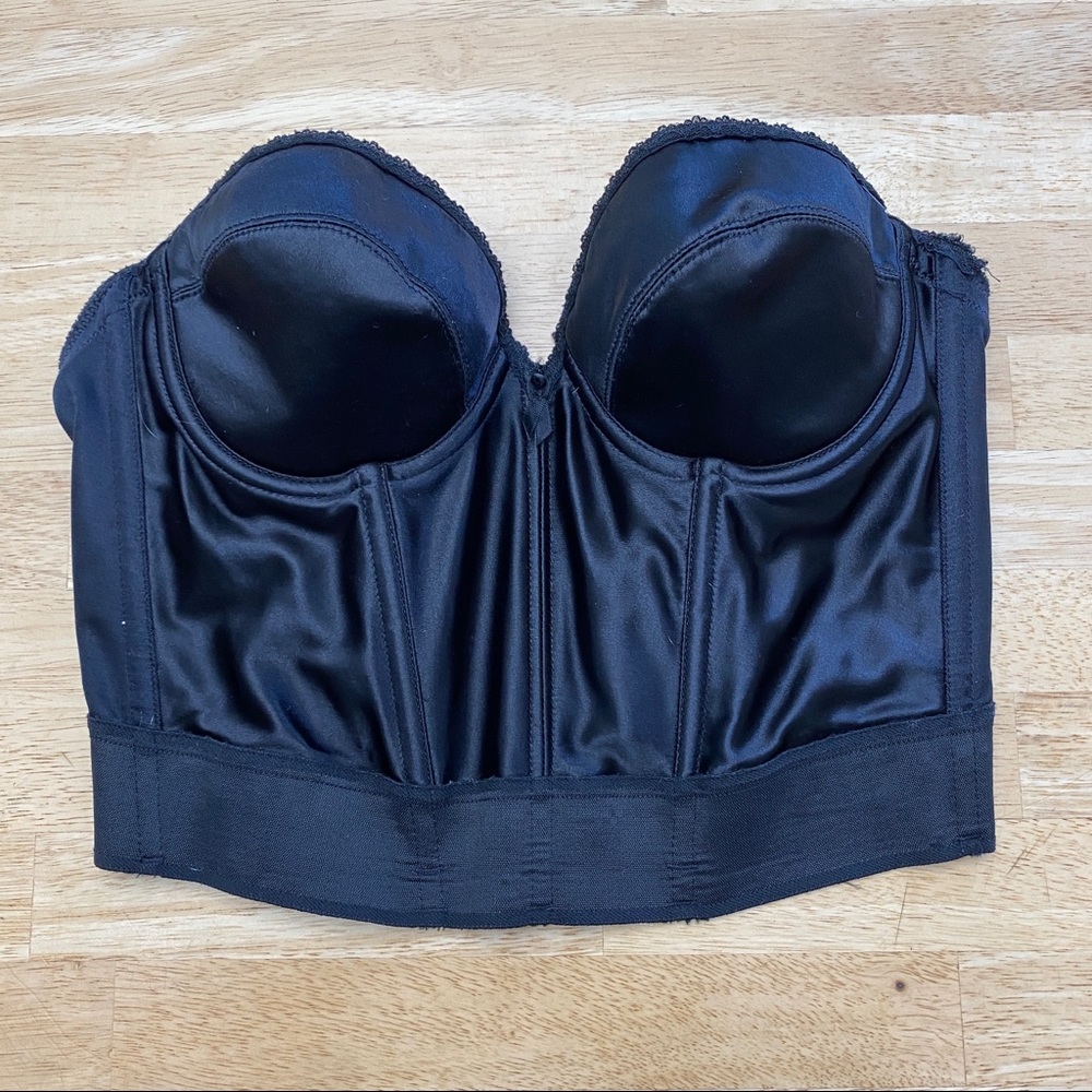 Victoria’s Secret Strapless Corset Style Bra